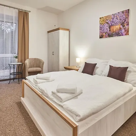 Varta Pensión Janské Lázně